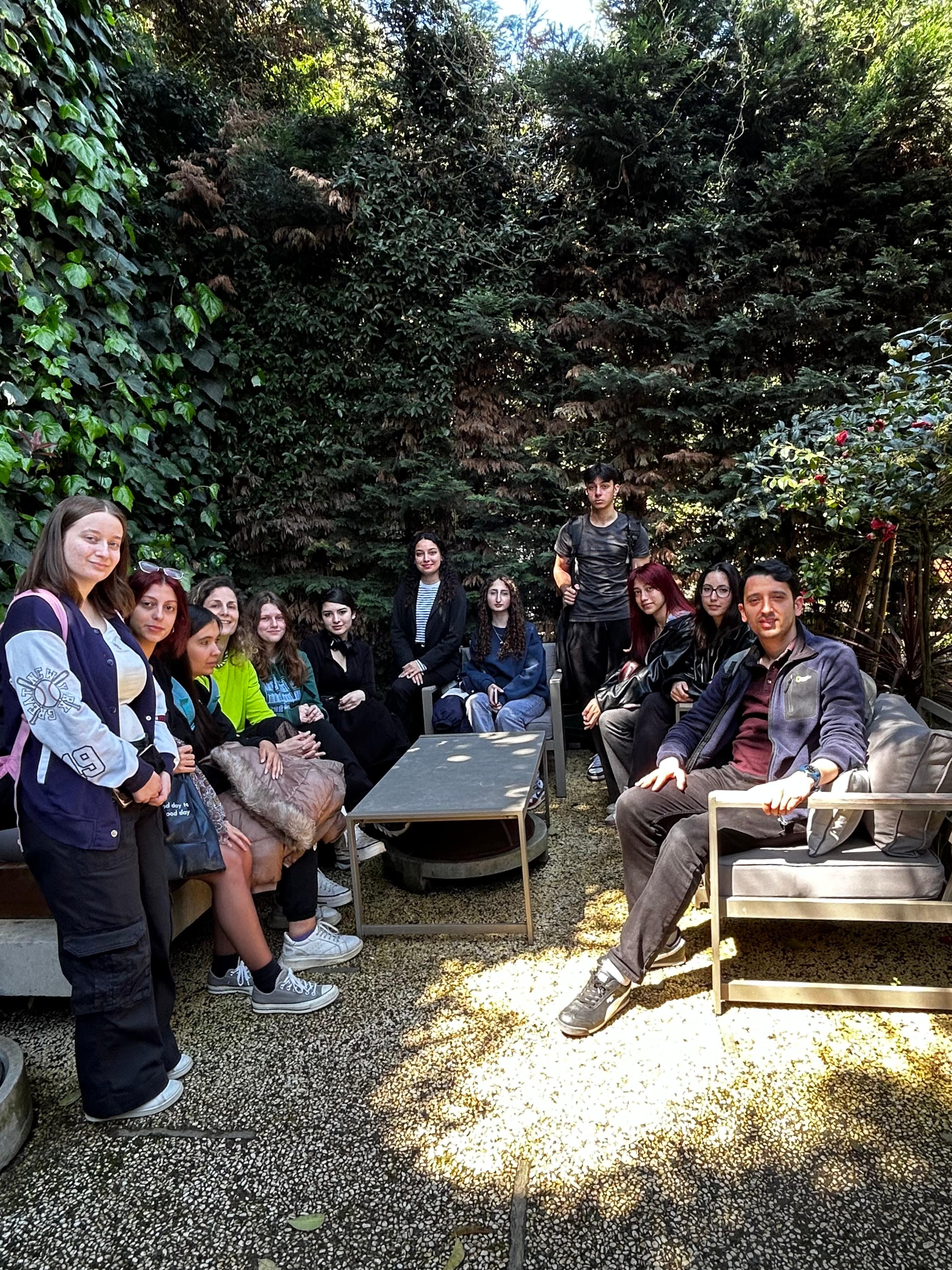 Vefa Lisesi — 3